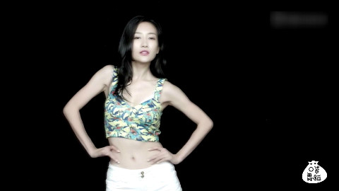 【口袋·Idol】王鸥性感演绎韩舞《Shake it》,高冷中的火热让人措手不及~